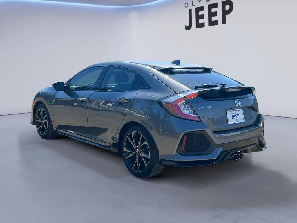 honda civic hatchback 2017 SHHFK7H45HU404055 image honda civic hatchback 2017 SHHFK7H45HU404055 image